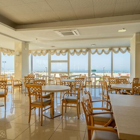 Hotel Astor Rimini Exteriér fotografie