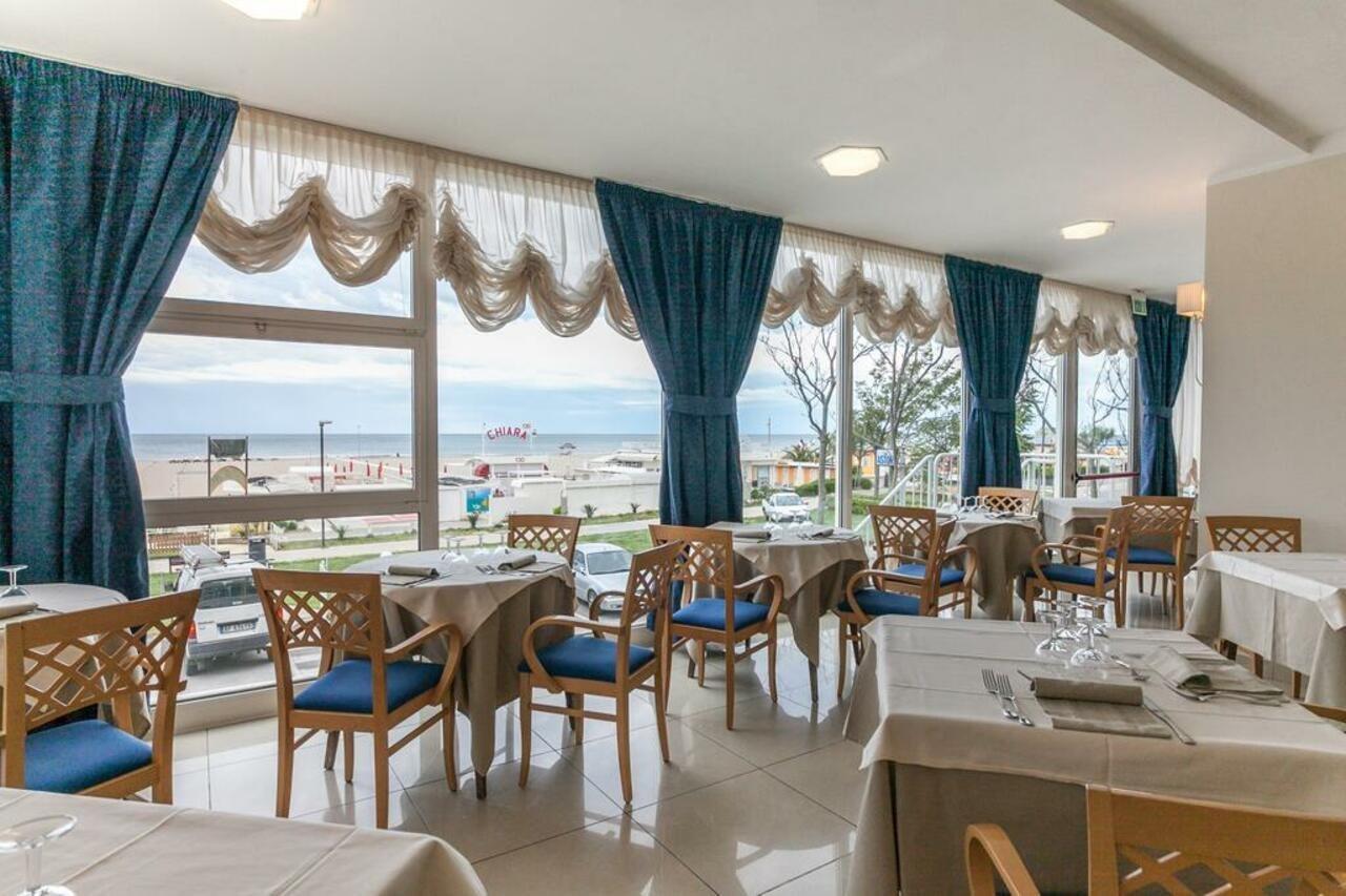 Hotel Astor Rimini Exteriér fotografie