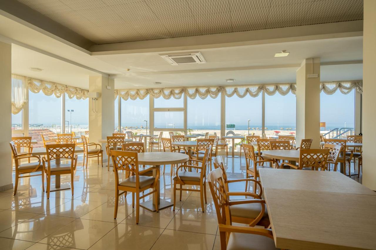 Hotel Astor Rimini Exteriér fotografie